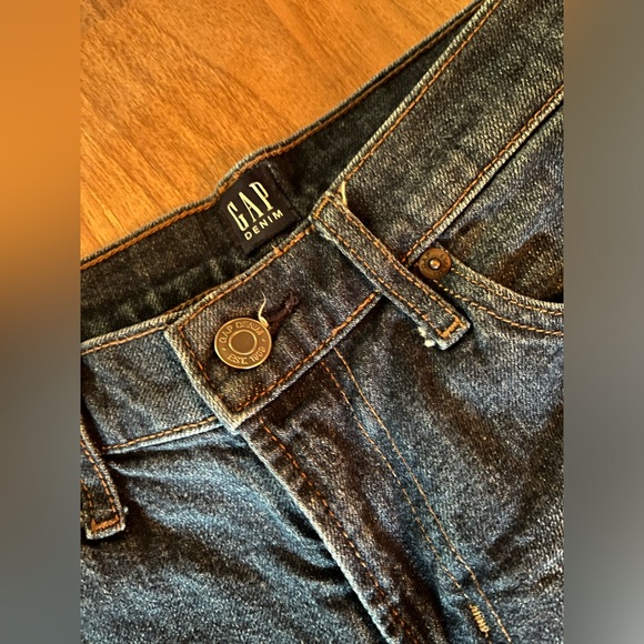 Gap Factory Denim Shorts - Picture 2 of 4